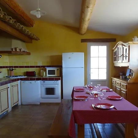 Le Moulin Hébergement de vacances *