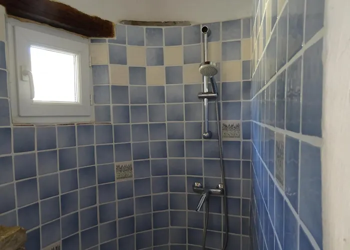 Le Moulin * La Rochegiron